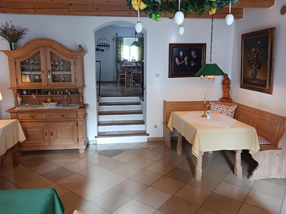Gaestehaus Hans Moser Пурбах ам Нойзидлерзее Екстериор снимка